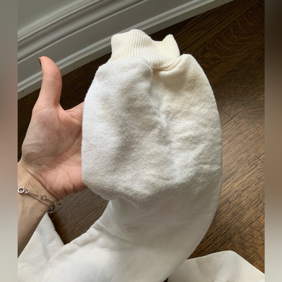 WILDFOX X BARBIE COLLECTION Warm Up pullover Sweater White Women’s Size Small - Picture 11 of 16